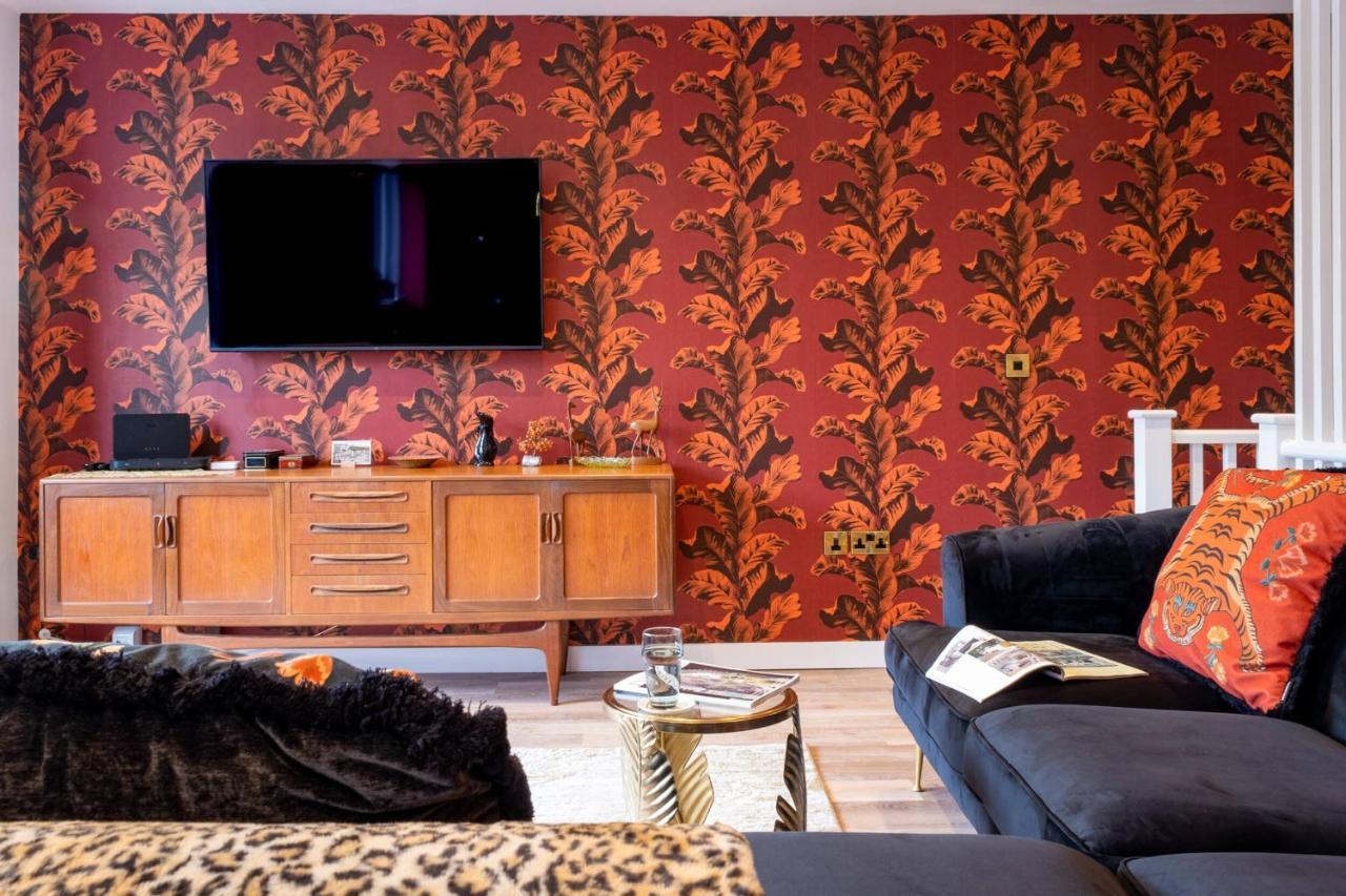Ultimate Glam, Vintage Pad. Cool 70s Bar. Casa de Férias Bournemouth
